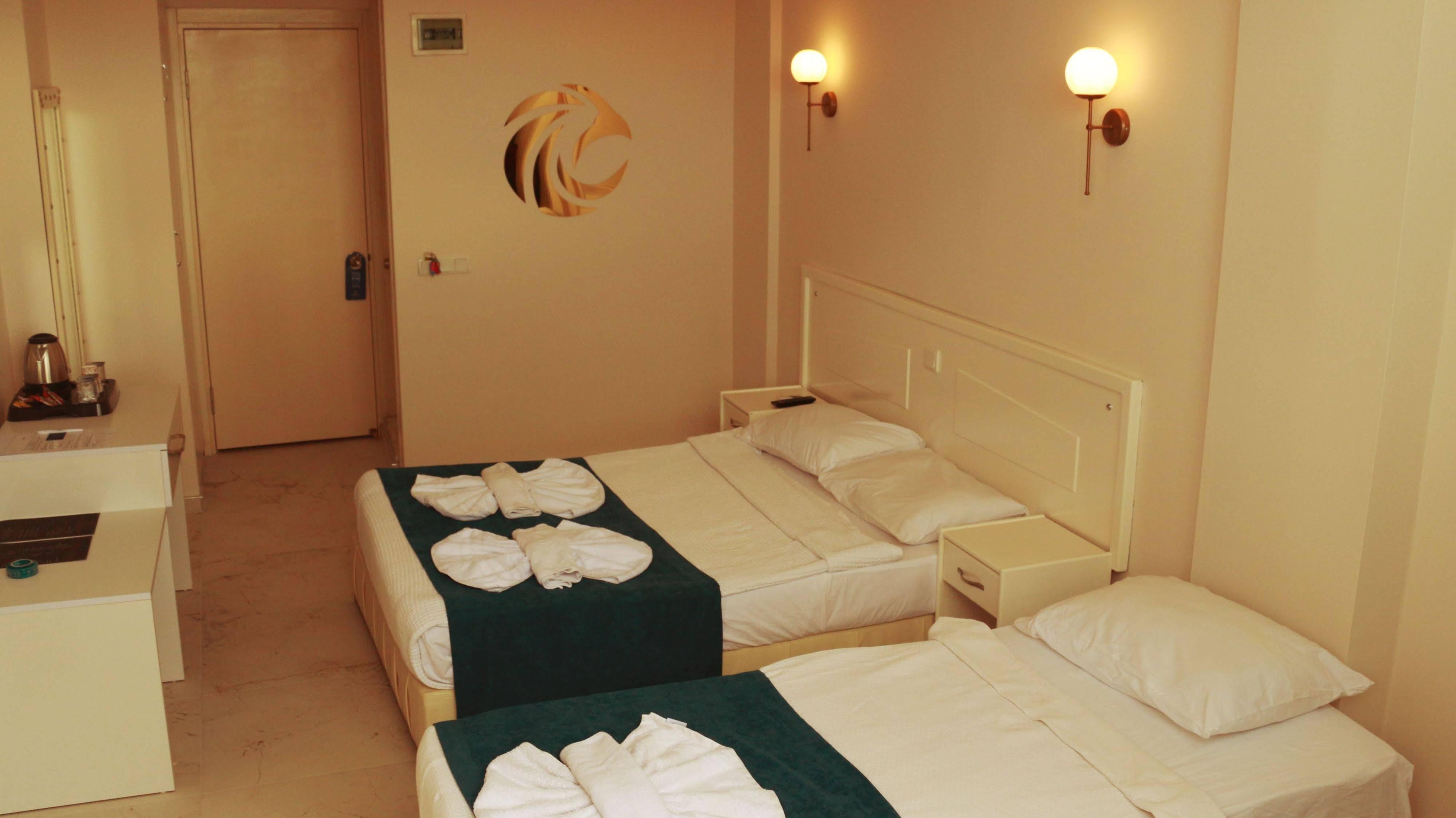 Aquila Beach Hotel Fethiye Extérieur photo