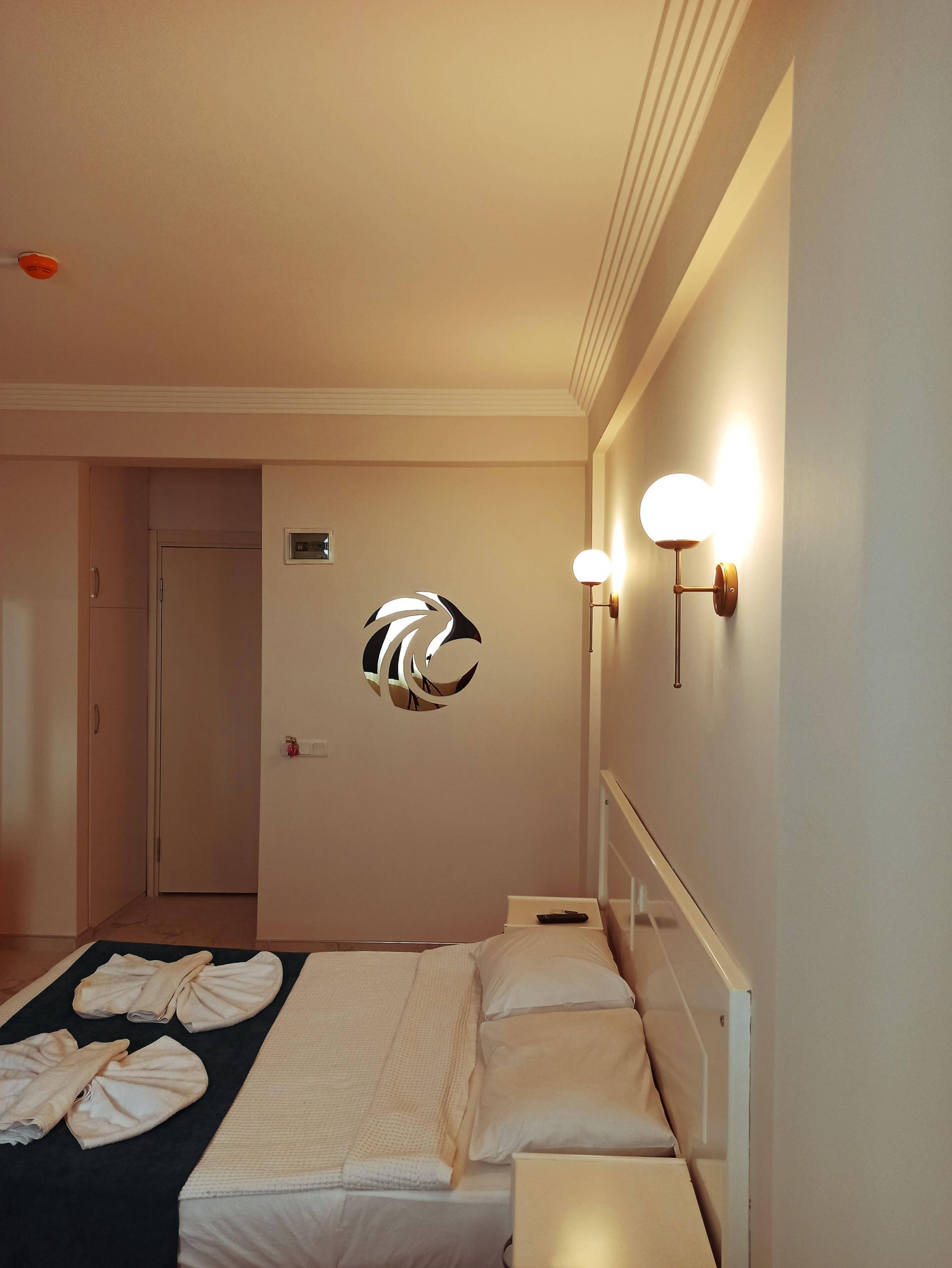 Aquila Beach Hotel Fethiye Extérieur photo
